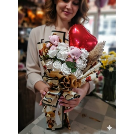 Kadife  Ayıcıklı Beyaz Güller